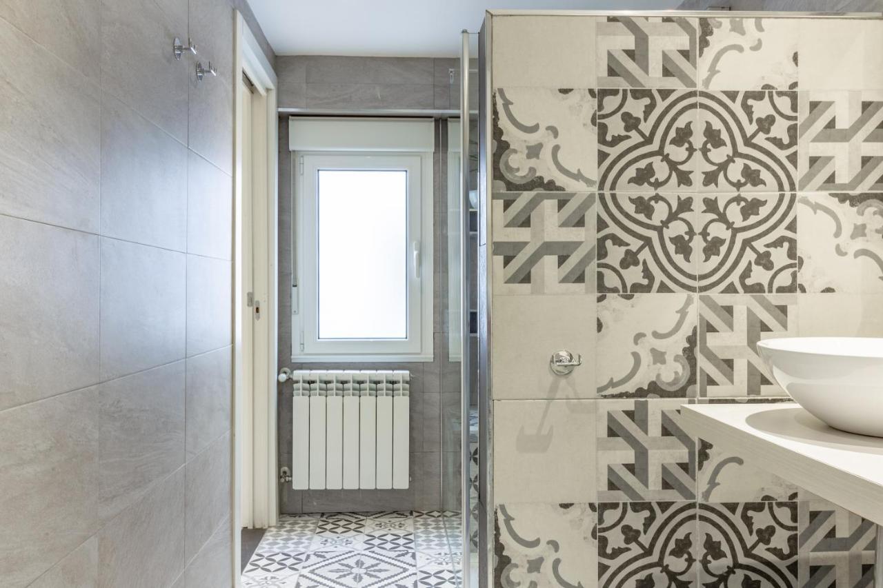 Ah King Size Apartment Vut5461As Oviedo Exterior foto
